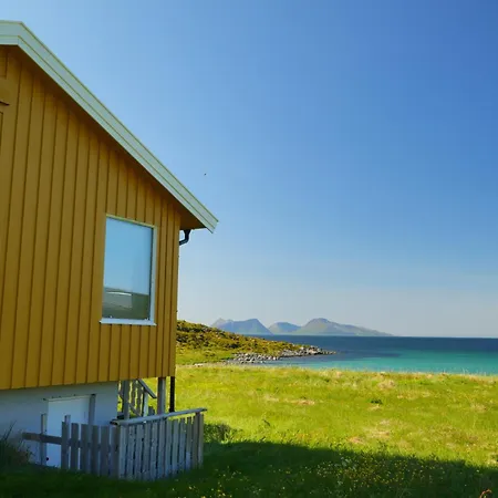 Feriehus Arctic Beachfront
