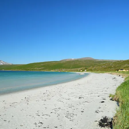 Arctic Beachfront Feriehus