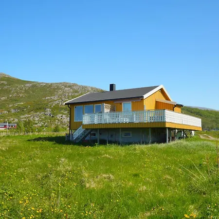 Feriehus Arctic Beachfront
