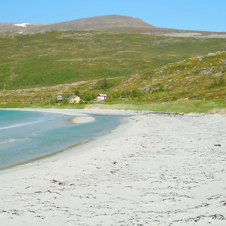 Arctic Beachfront * Karlsøy