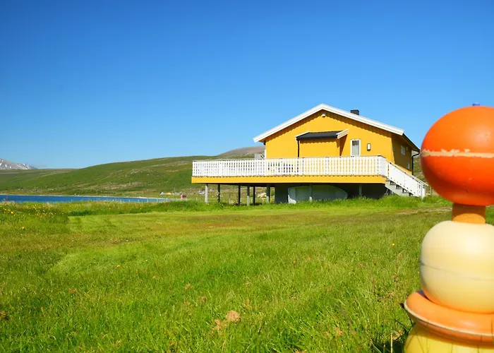 Arctic Beachfront Tatil Evi *
